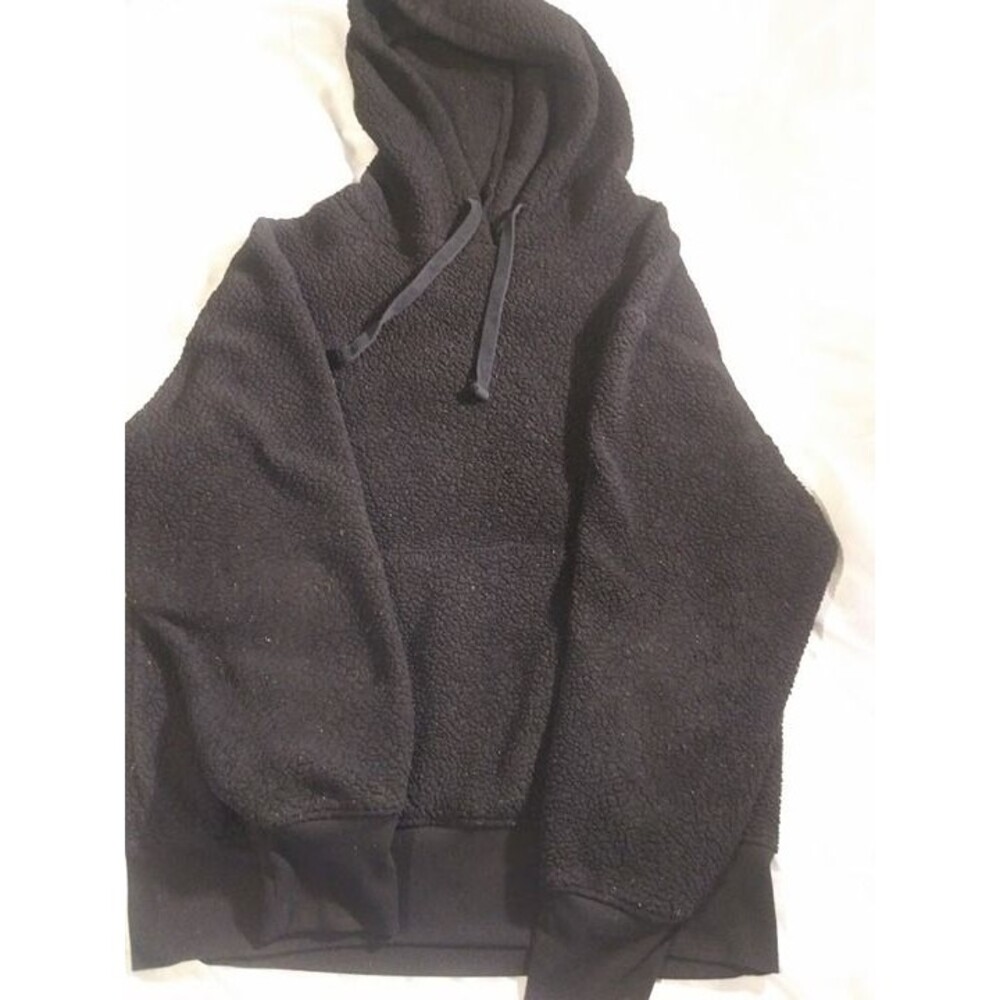 SO Black Sherpa Hoodie – Cozy Faux Fur (Size Medium